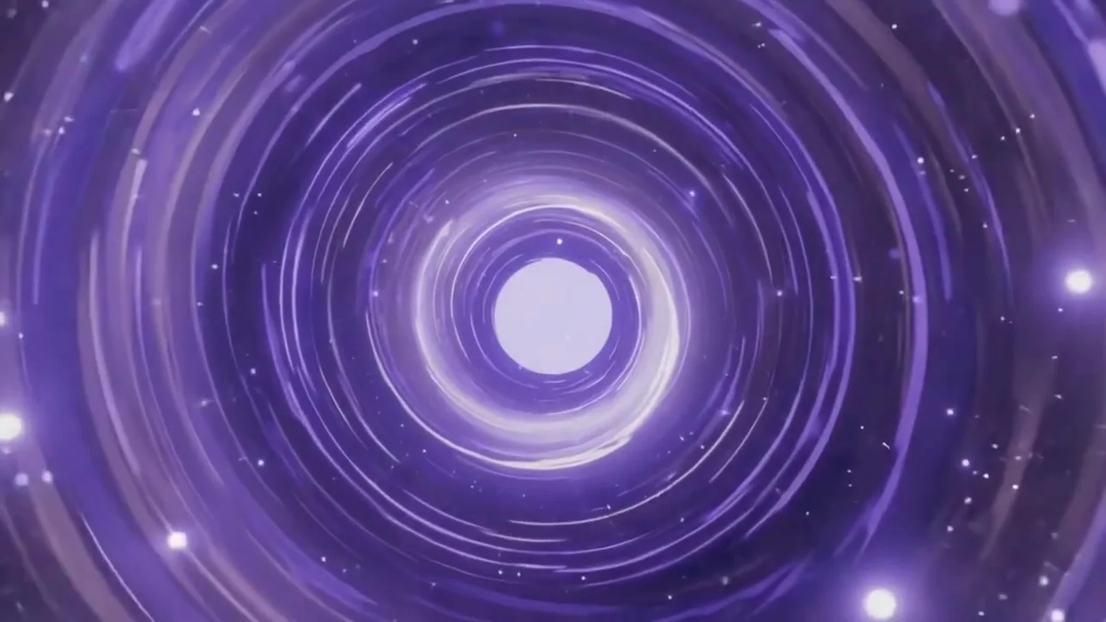 Fotograma del videoclip de «Ataúd de neón»: anillos concéntricos de luz violeta y blanca giran alrededor de un círculo claro con pequeños destellos a los lados